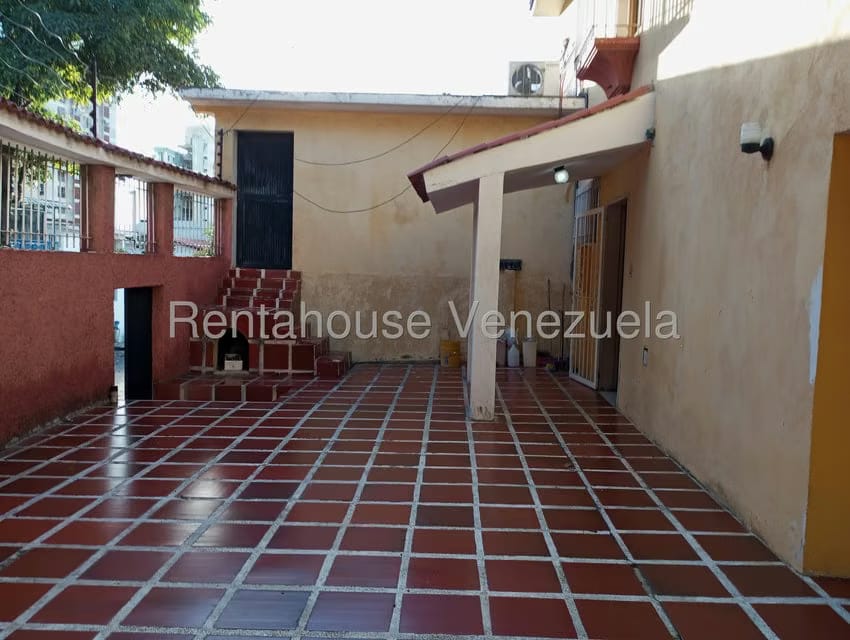 Casa (Duplex) en Venta en Palo Verde, Distrito Metropolitano - 34