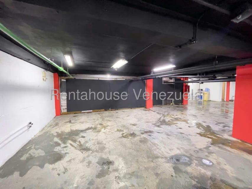 Comercial (Estacionamiento) en Venta en El Recreo, Distrito Metropolitano - 5