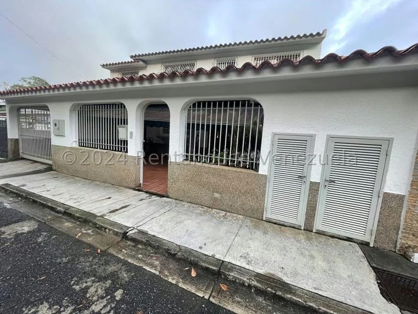 Casa (Multipes Niveles) en Venta en Los Castores, Miranda