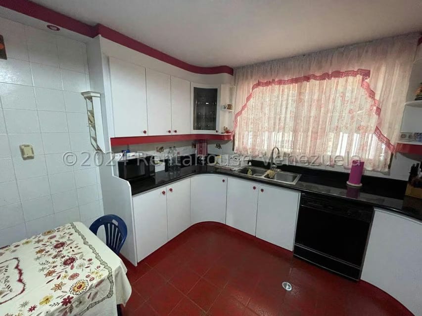 Casa (Multipes Niveles) en Venta en Los Castores, Miranda - 12