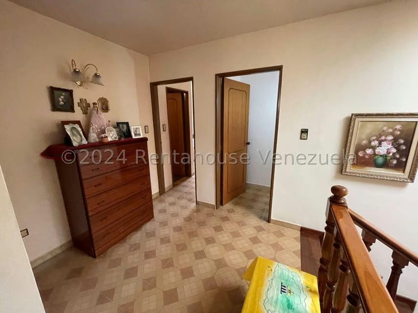 Casa (Multipes Niveles) en Venta en Los Castores, Miranda - 30