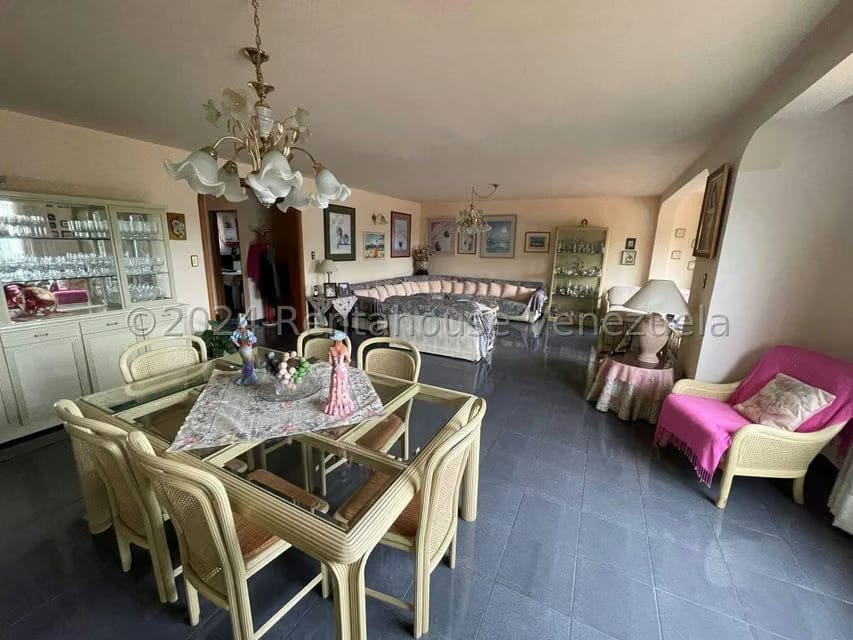 Casa (Multipes Niveles) en Venta en Los Castores, Miranda - 9
