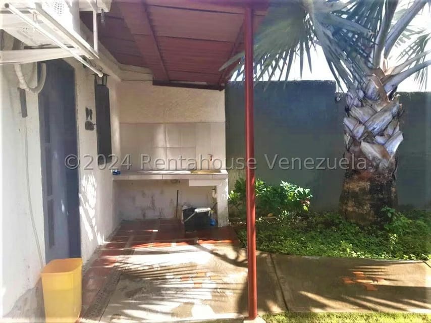 Casa (1 Nivel) en Venta en Brisas del Eden, Miranda - 15