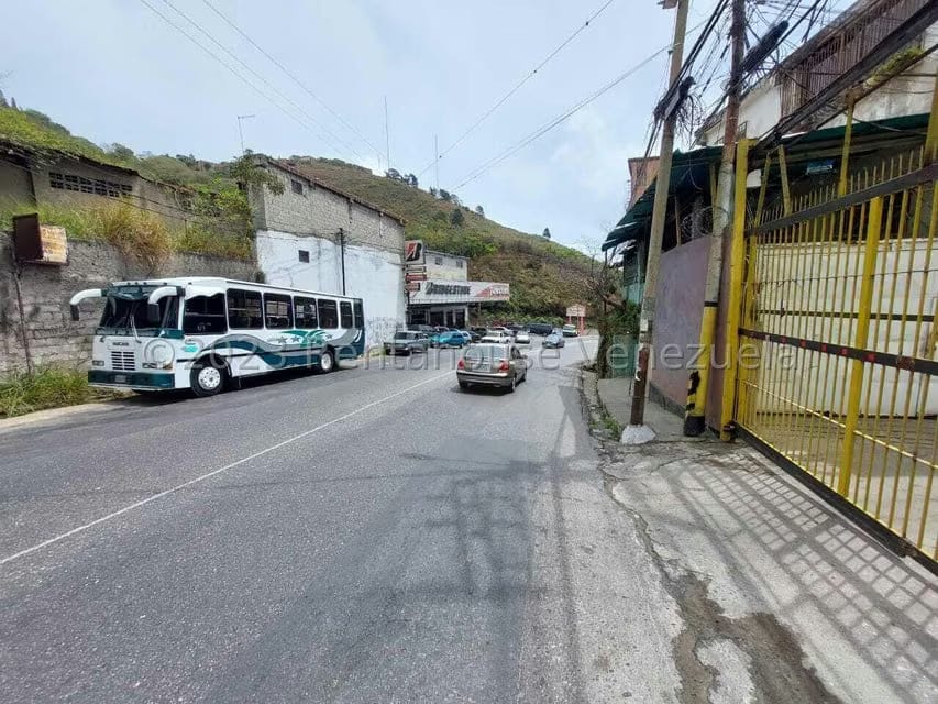 Comercial (Edificio) en Venta en El Junquito, Distrito Metropolitano - 12
