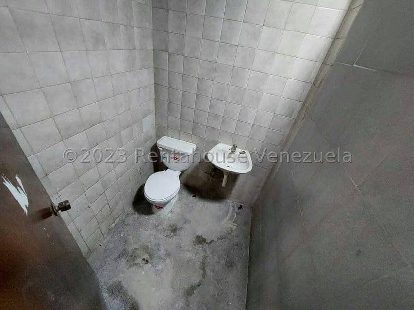 Comercial (Edificio) en Venta en El Junquito, Distrito Metropolitano - 10