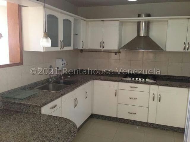 Casa (Multipes Niveles) en Venta en Valle Hondo, Lara - 11