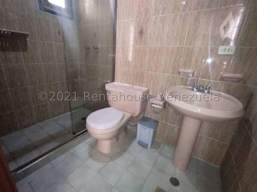 Casa (Multipes Niveles) en Venta en Valle Hondo, Lara - 16