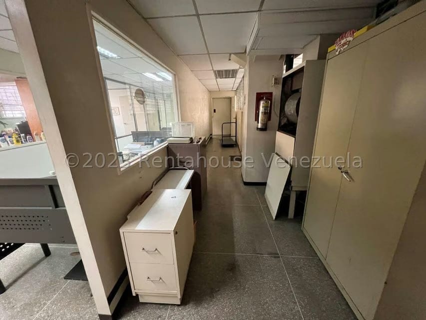 Comercial (Local Comercial) en Venta en La Urbina, Distrito Metropolitano - 13