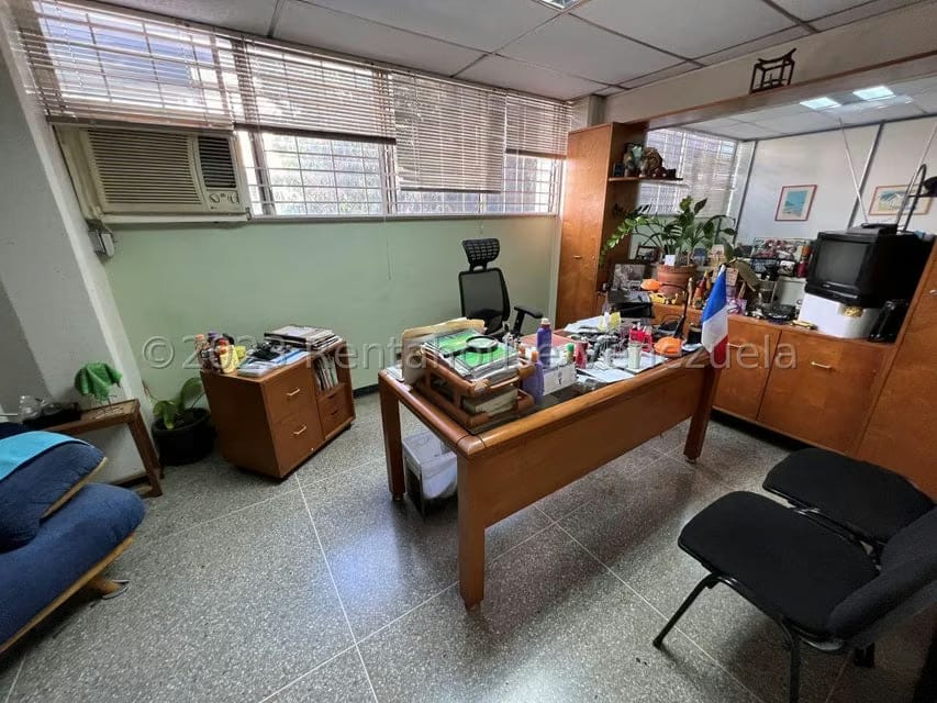 Comercial (Local Comercial) en Venta en La Urbina, Distrito Metropolitano - 8