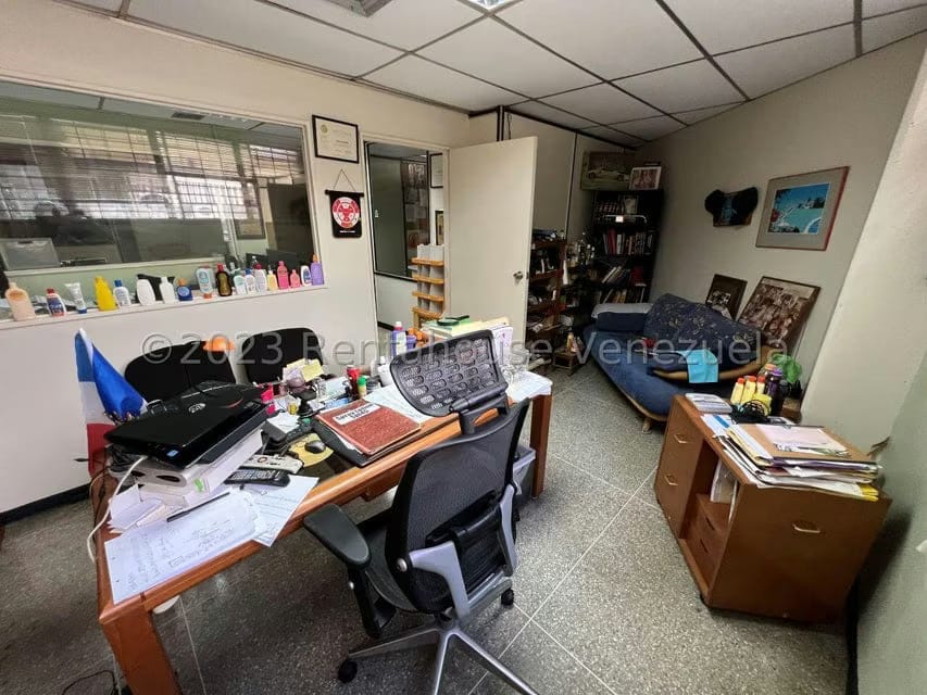 Comercial (Local Comercial) en Venta en La Urbina, Distrito Metropolitano - 9
