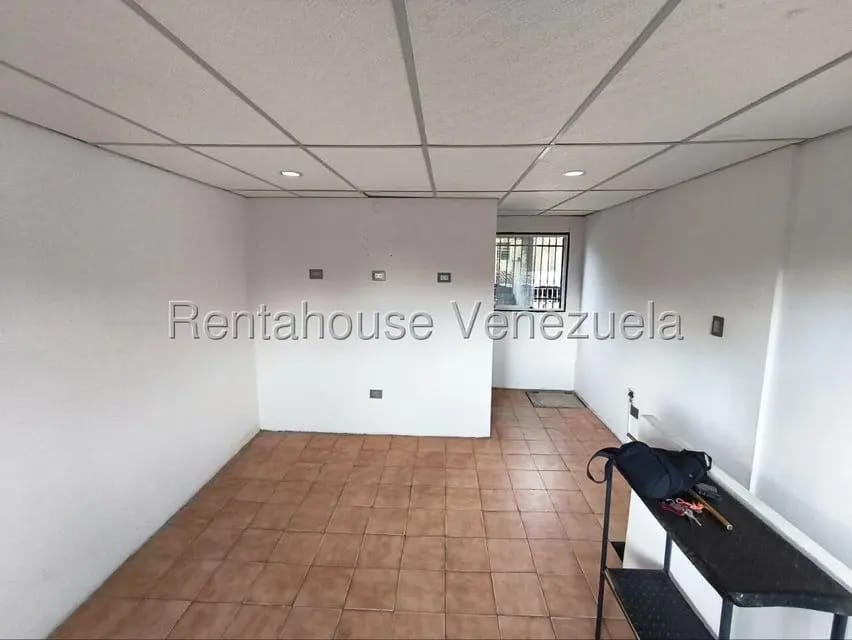 Comercial (Local Comercial) en Venta en Zona Centro, Aragua - 14