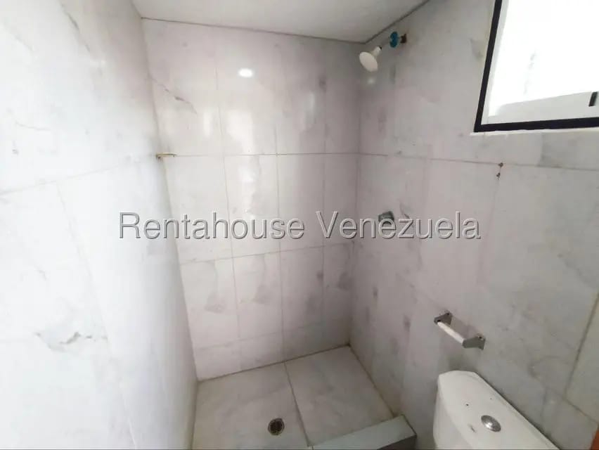 Comercial (Local Comercial) en Venta en Zona Centro, Aragua - 19