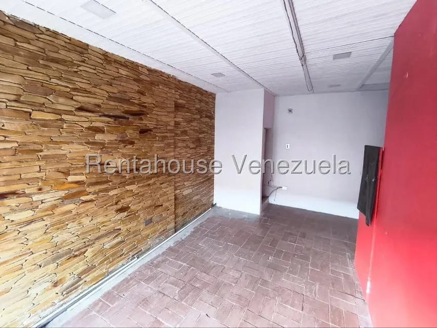 Comercial (Local Comercial) en Venta en Zona Centro, Aragua - 4
