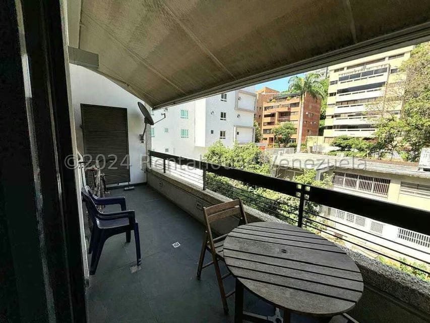 Apartamento (Duplex) en Alquiler en Las Mercedes, Distrito Metropolitano - 14