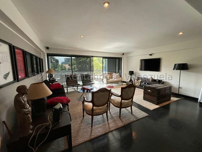 Apartamento (Duplex) en Alquiler en Las Mercedes, Distrito Metropolitano - 3