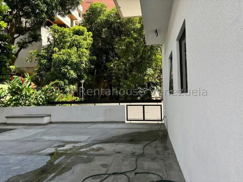 Apartamento (Duplex) en Alquiler en Las Mercedes, Distrito Metropolitano - 24