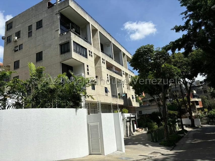 Apartamento (Duplex) en Alquiler en Las Mercedes, Distrito Metropolitano - 26