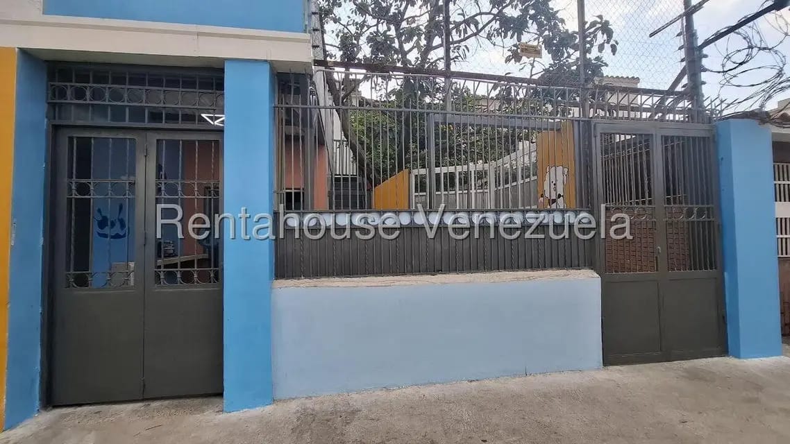 Comercial (Local Comercial) en Alquiler en El Paraiso, Distrito Metropolitano