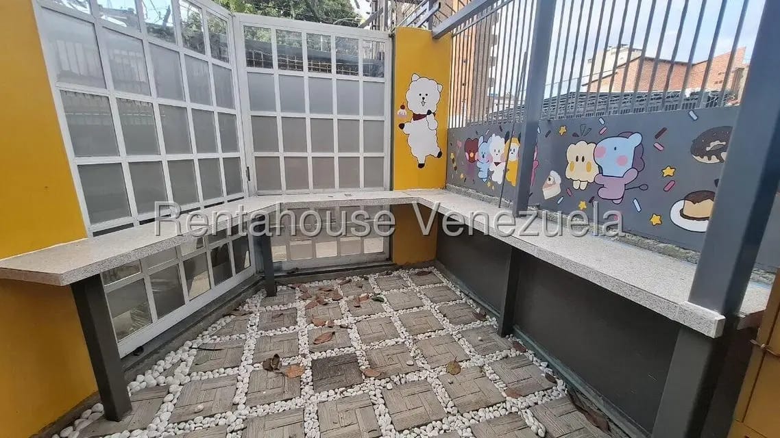 Comercial (Local Comercial) en Alquiler en El Paraiso, Distrito Metropolitano - 3