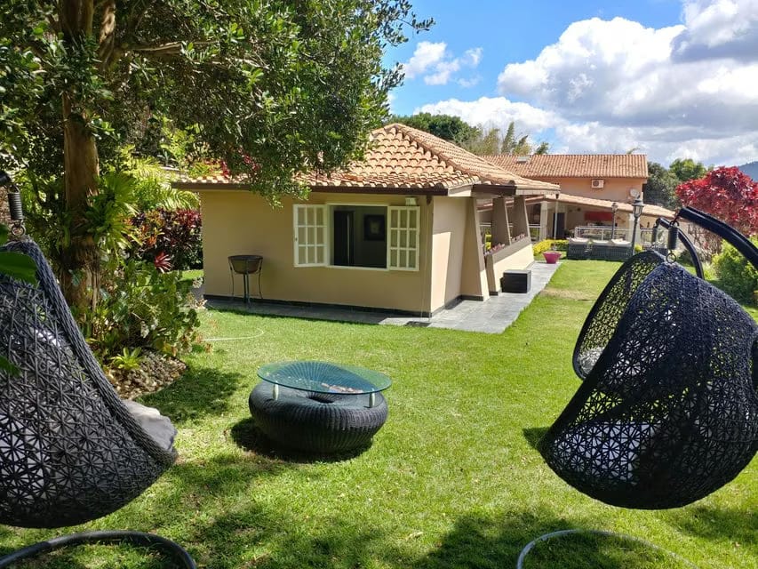 Casa (Multipes Niveles) en Venta en Lomas de Prados del Este, Distrito Metropolitano - 27