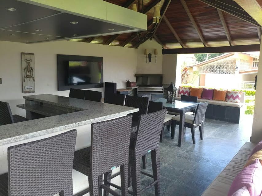 Casa (Multipes Niveles) en Venta en Lomas de Prados del Este, Distrito Metropolitano - 29