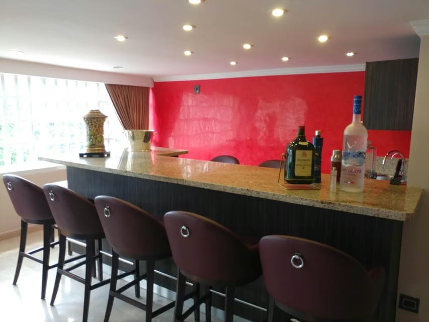Casa (Multipes Niveles) en Venta en Lomas de Prados del Este, Distrito Metropolitano - 7