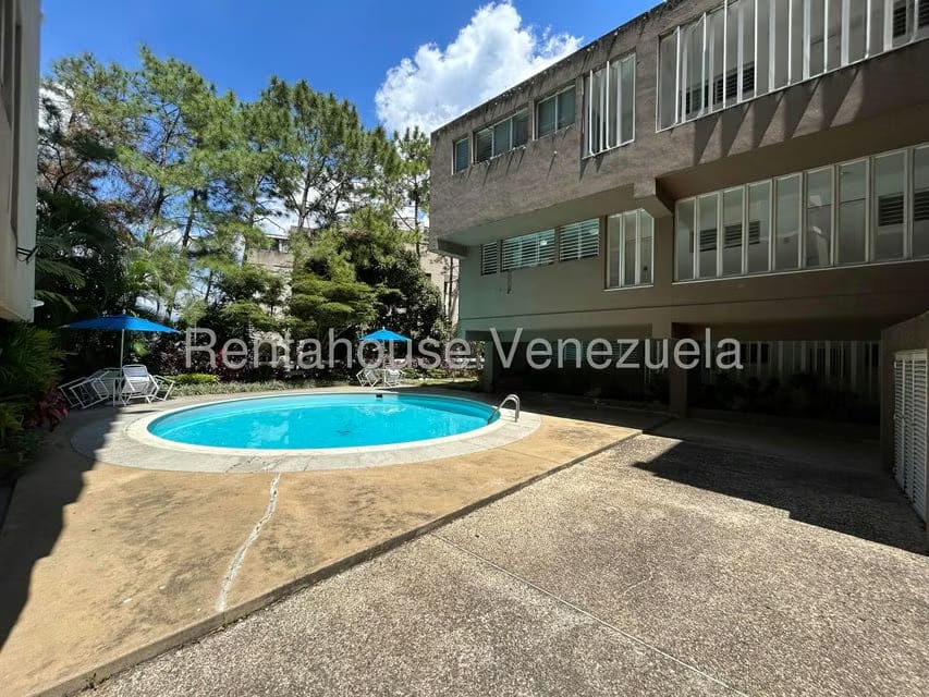 Apartamento (1 Nivel) en Alquiler en Colinas de Bello Monte, Distrito Metropolitano - 25