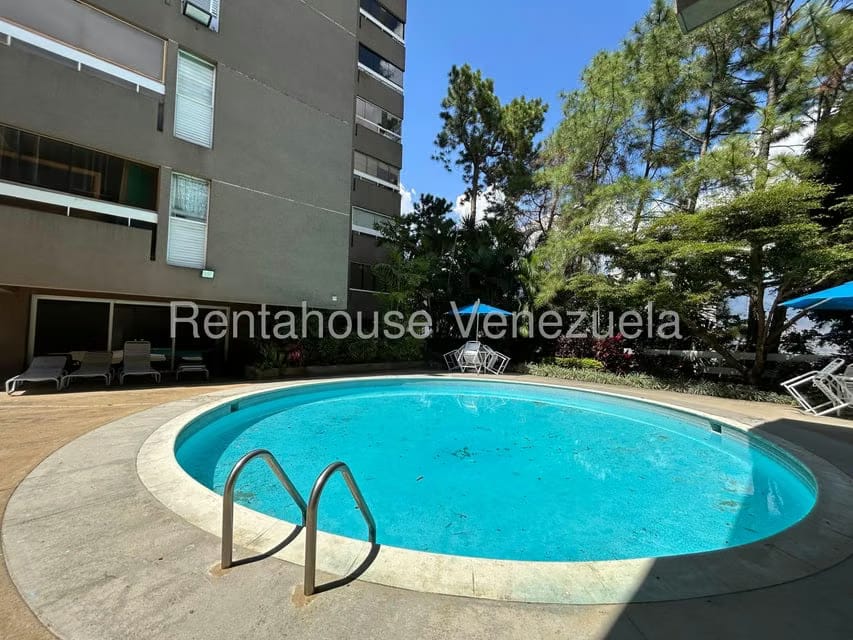 Apartamento (1 Nivel) en Alquiler en Colinas de Bello Monte, Distrito Metropolitano - 26
