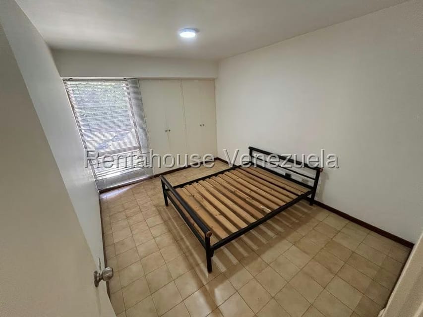 Apartamento (1 Nivel) en Venta en Colinas de La California, Distrito Metropolitano - 12