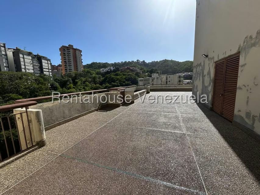 Apartamento (1 Nivel) en Venta en Colinas de La California, Distrito Metropolitano - 17