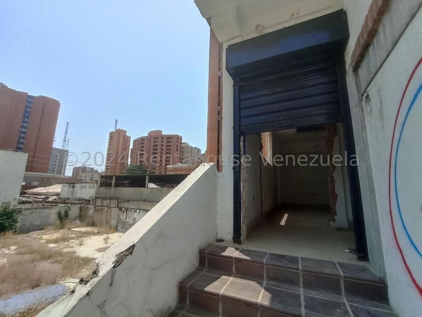 Comercial (Local Comercial) en Alquiler en Calle 72, Zulia - 29