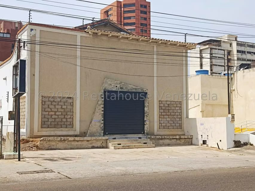 Comercial (Local Comercial) en Alquiler en Calle 72, Zulia - 4