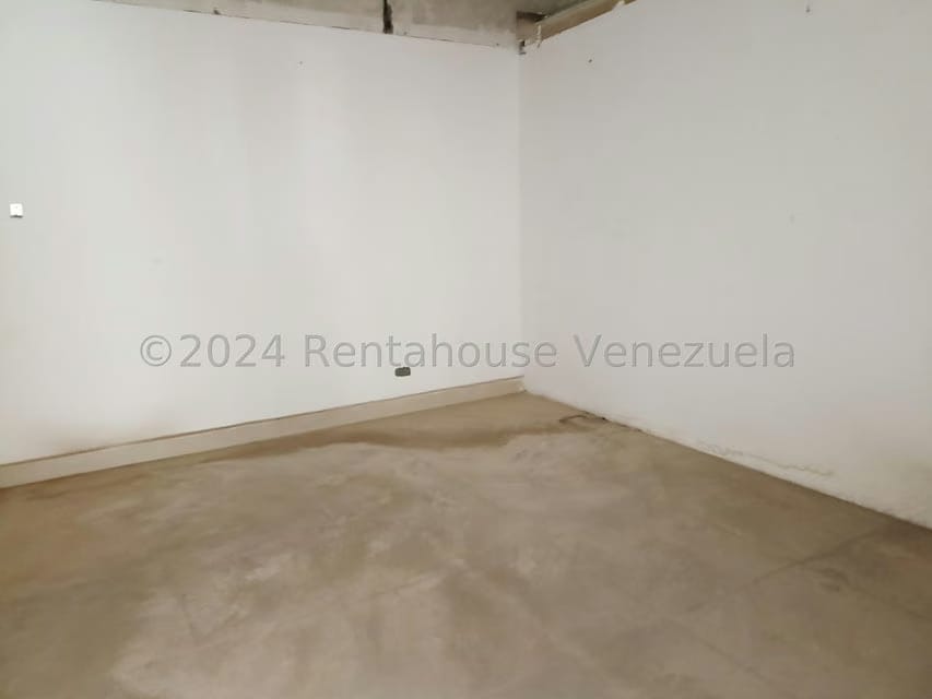 Comercial (Local Comercial) en Alquiler en Calle 72, Zulia - 39
