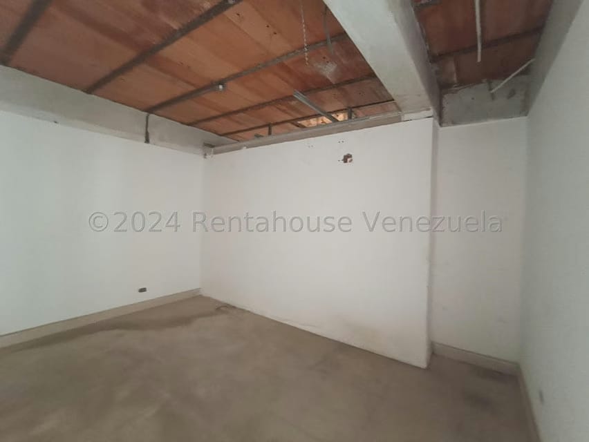 Comercial (Local Comercial) en Alquiler en Calle 72, Zulia - 43