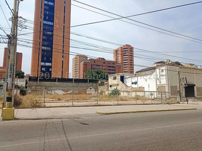 Comercial (Local Comercial) en Alquiler en Calle 72, Zulia - 53