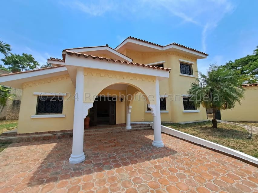 Casa (Duplex) en Venta en Altos de Guataparo, Carabobo
