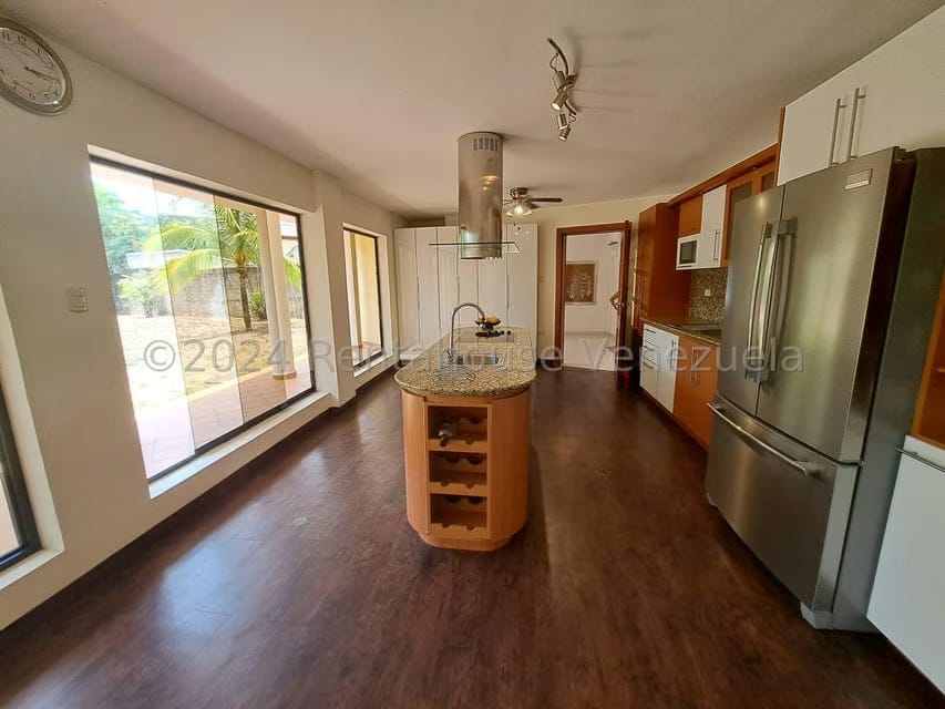 Casa (Duplex) en Venta en Altos de Guataparo, Carabobo - 14