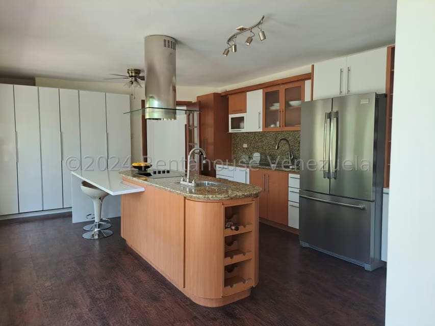 Casa (Duplex) en Venta en Altos de Guataparo, Carabobo - 15