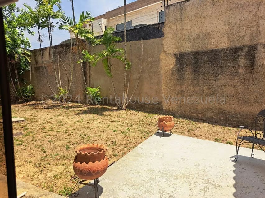 Casa (Duplex) en Venta en Altos de Guataparo, Carabobo - 25