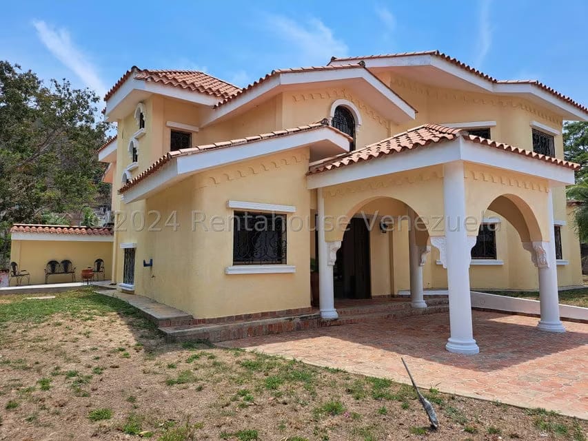 Casa (Duplex) en Venta en Altos de Guataparo, Carabobo - 62