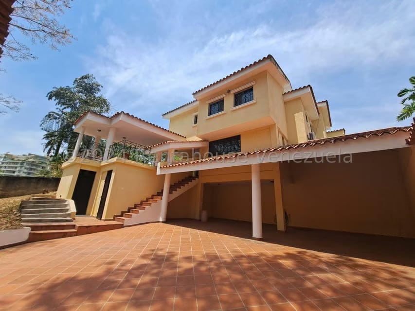 Casa (Duplex) en Venta en Altos de Guataparo, Carabobo - 66