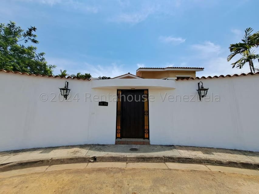 Casa (Duplex) en Venta en Altos de Guataparo, Carabobo - 69