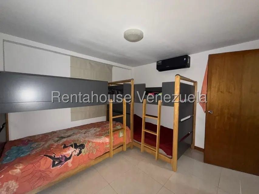 Townhouse (Duplex) en Venta en Puerto Encantado, Miranda - 9
