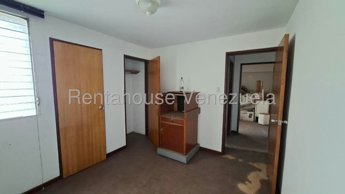 Apartamento (1 Nivel) en Venta en Parroquia La Candelaria, Distrito Metropolitano - 11