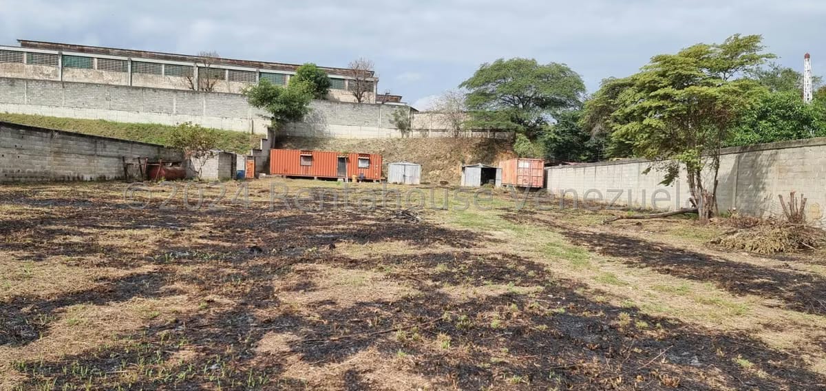 Terreno (Industrial) en Venta en Las Barrancas, Miranda - 16