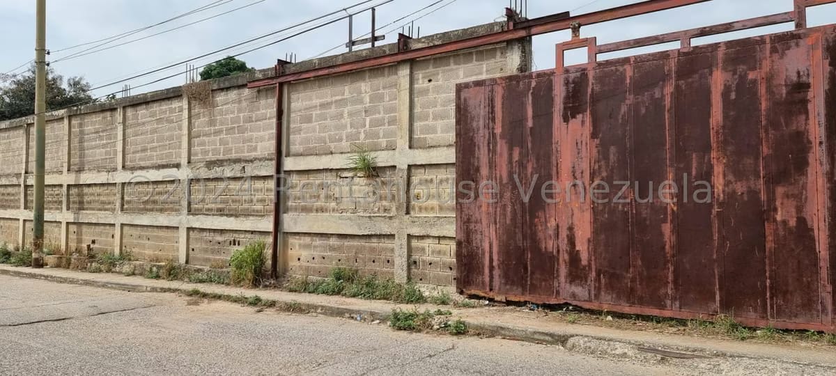 Terreno (Industrial) en Venta en Las Barrancas, Miranda - 3