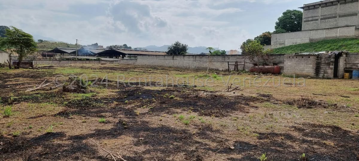 Terreno (Industrial) en Venta en Las Barrancas, Miranda - 25
