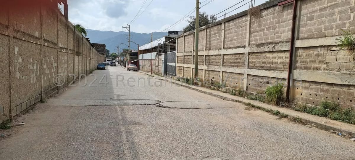 Terreno (Industrial) en Venta en Las Barrancas, Miranda - 30