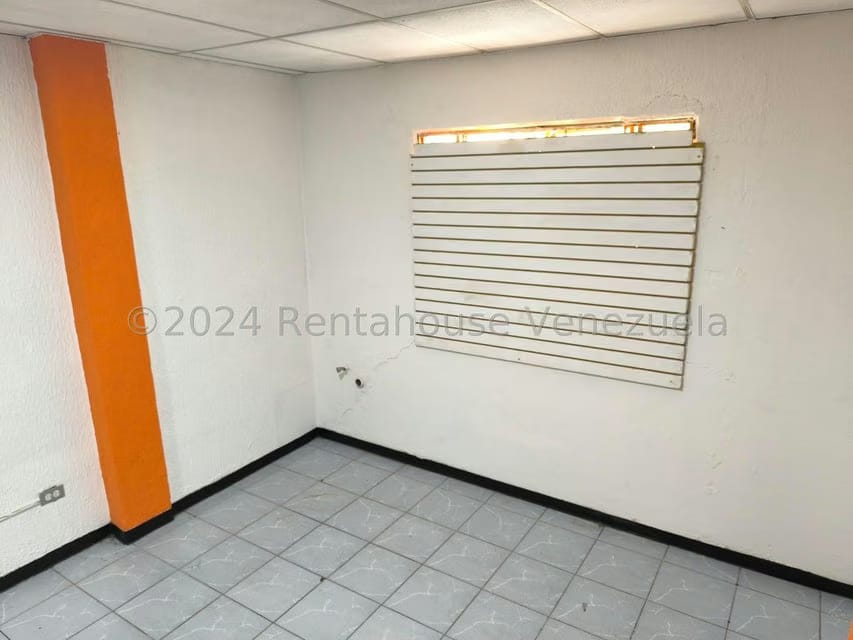 Comercial (Oficina) en Alquiler en Parroquia La Candelaria, Distrito Metropolitano - 15