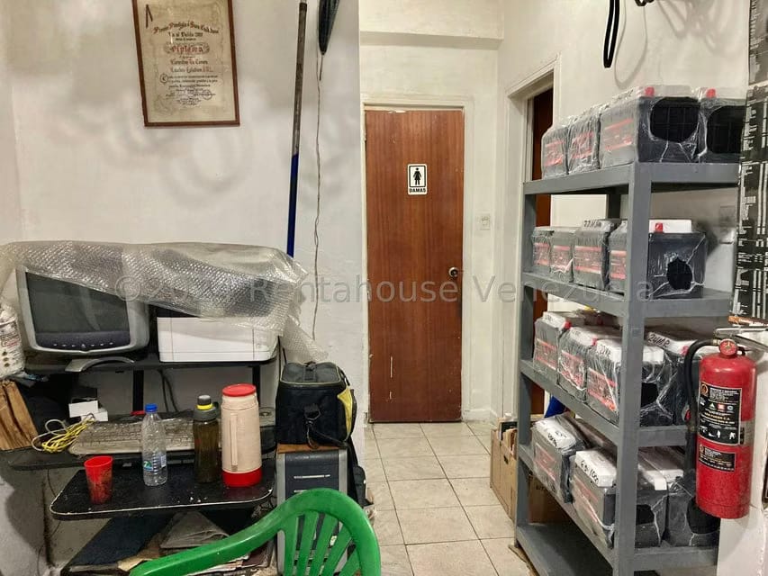 Comercial (Local Comercial) en Venta en El Paraiso, Distrito Metropolitano - 6
